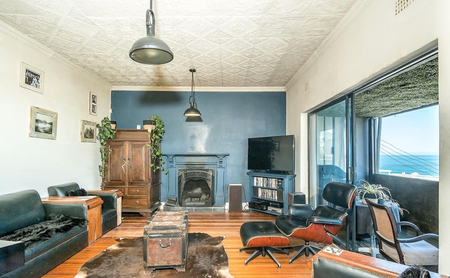 12 Bedroom Property for Sale in Bakoven Western Cape